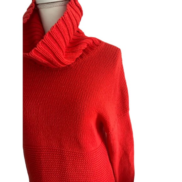 GAP Women’s Red Knit Turtleneck Sweater Size Medium - Picture 2 of 6